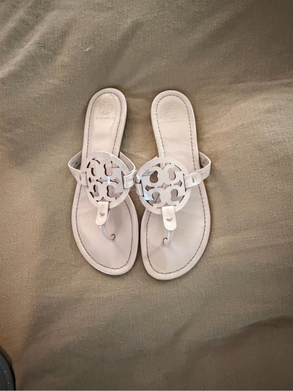 Tory Burch White Leather Logo Thong Sandals